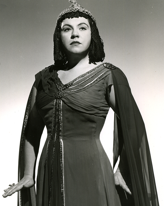 Amneris au Metropolitan Opera de New York. © THE METROPOLITAN OPERA ARCHIVES